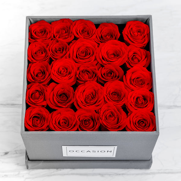 Caja Gris Rosas Rojas