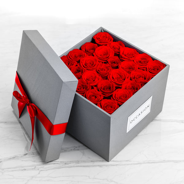 Caja Gris Rosas Rojas