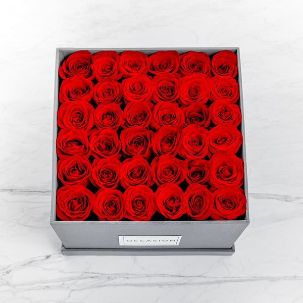 Caja Gris Rosas Rojas