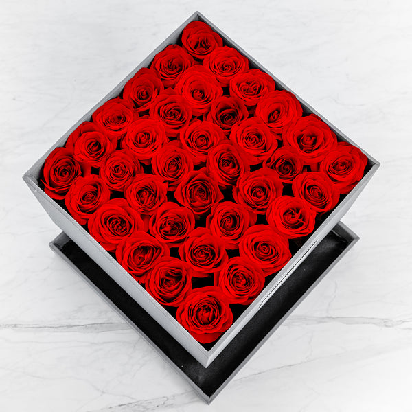 Caja Gris Rosas Rojas